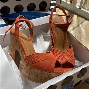 In box Celia Ash Coral Bakers High Heel Platform